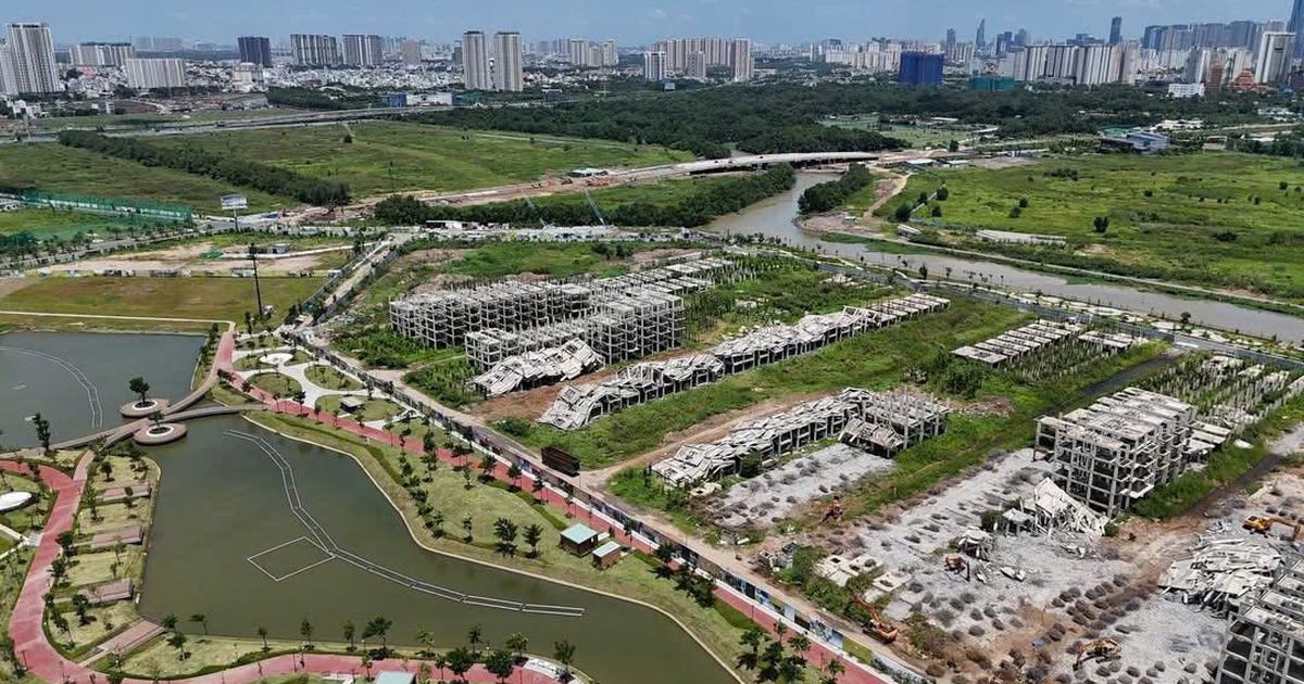Dự án Sola - Đảo Ánh Dương của Masterise Homes phá dỡ để nâng cấp sau vài tháng ra mắt
