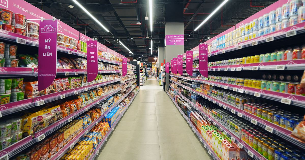 “Bắc tiến”: Cuộc so kè mới của các chuỗi bán lẻ WinCommerce, Bách Hóa Xanh đến 7-Eleven, GS25