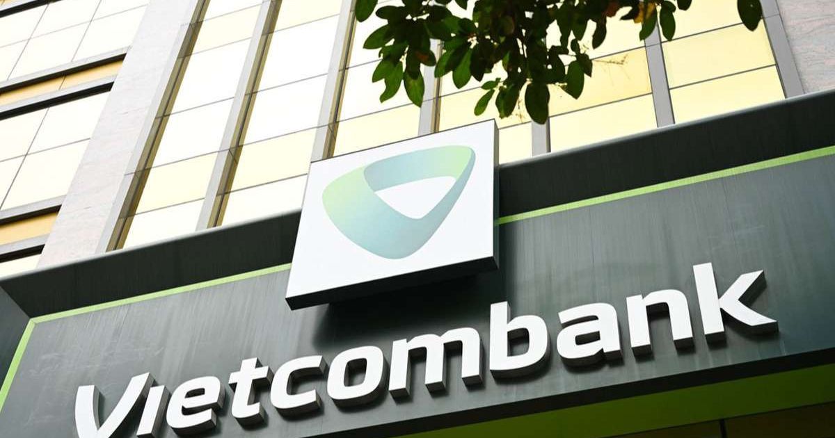 Vietcombank lãi hơn 33.100 tỷ sau 9 tháng đầu năm 2025, tiếp tục dẫn đầu ngành ngân hàng