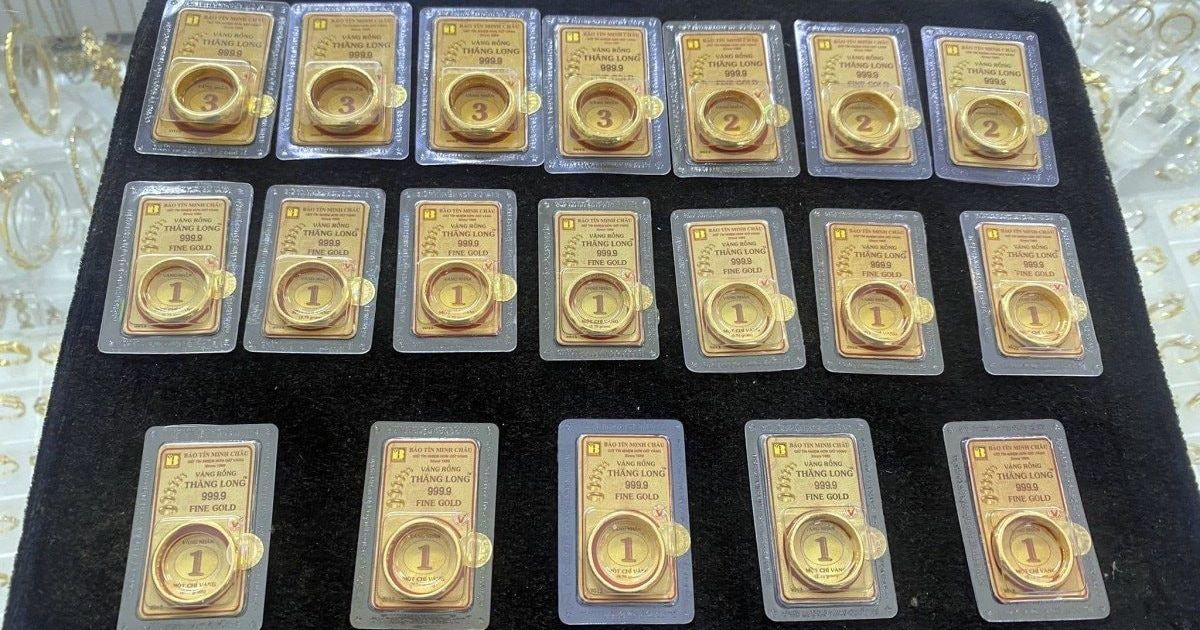 Thuế chuyển nhượng vàng miếng 0,1%: Đại biểu Quốc hội lo “thuế chồng thuế”