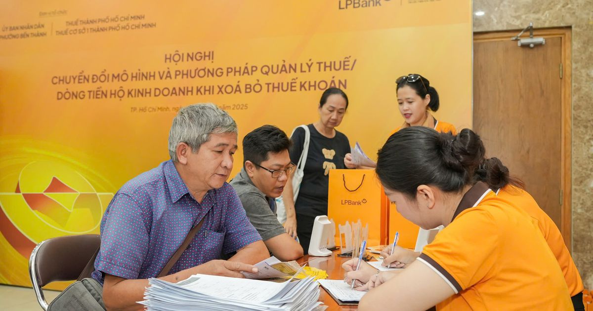 LPBank chung tay gỡ khó cho hộ kinh doanh, tiểu thương trước "bước ngoặt" xóa bỏ thuế khoán