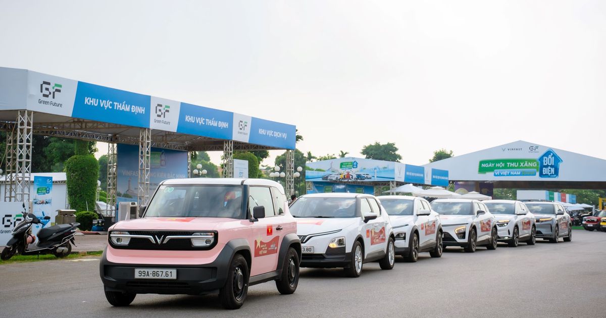Người dùng lên đời ô tô lần đầu: VinFast VF 3 đang là lựa chọn dễ mua, dễ nuôi nhất thị trường