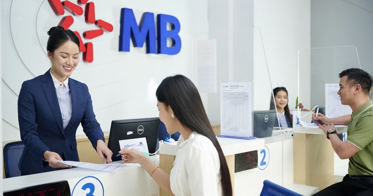 Vợ Tổng Giám đốc MB hoàn tất mua 2 triệu cổ phiếu MBB