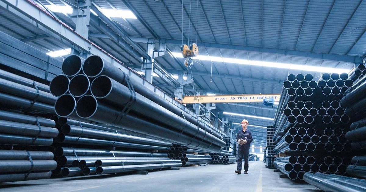 Con trai Chủ tịch Hòa Phát không mua hết 50 triệu cổ phiếu đã đăng ký