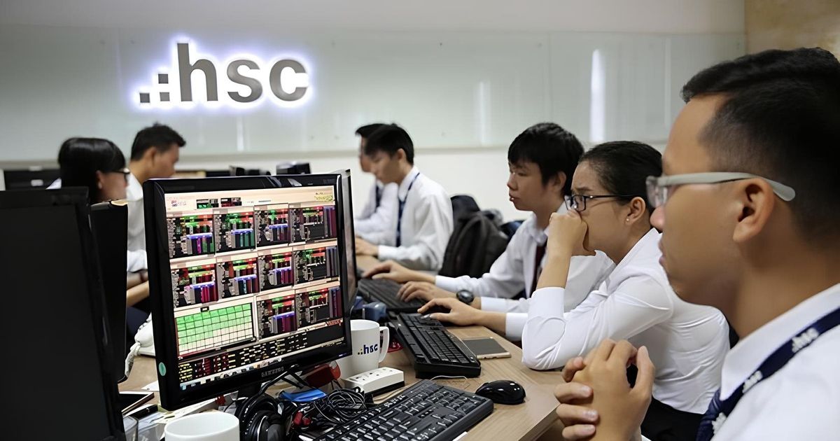 HSC sắp huy động 2.700 tỷ đồng, chi hơn 400 tỷ đồng cổ tức tiền mặt