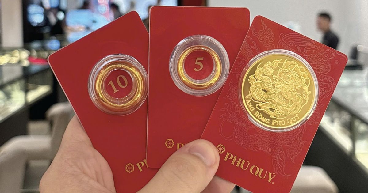 Giá vàng lùi về mốc 140 triệu đồng/lượng