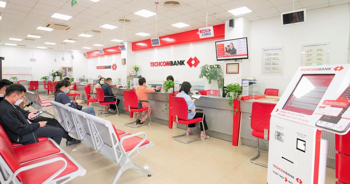 Techcombank chuẩn bị phát hành ESOP với giá 10.000 đồng/cổ phiếu
