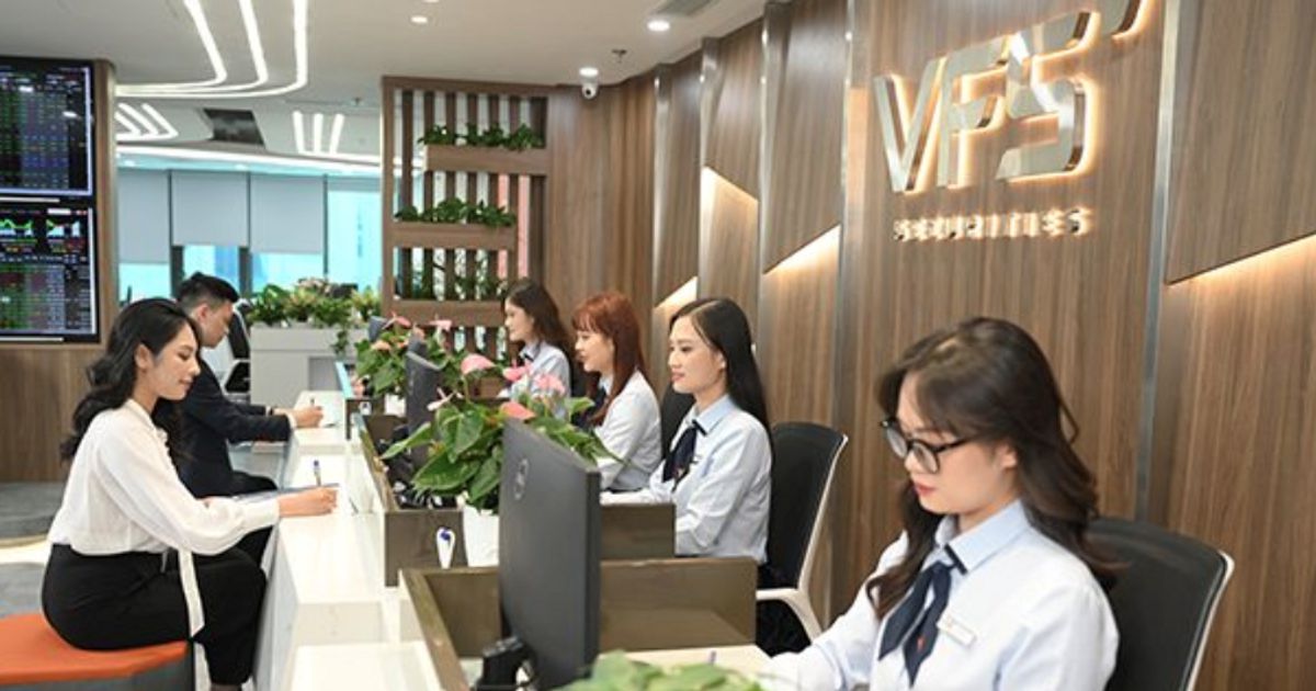 Tăng mạnh thứ 2 ngành Chứng khoán, VFS đang "gấp rút" trả cổ tức 2024