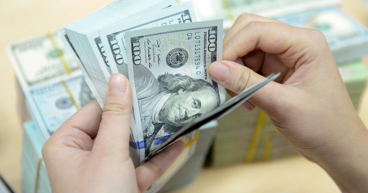 VND tiếp tục giảm giá: Điều gì đang diễn ra với tỷ giá?