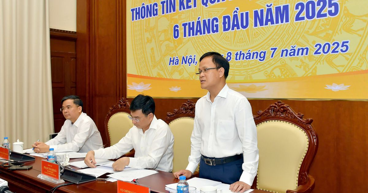 Tỷ giá USD/VND: Lý giải nghịch lý và dự báo 6 tháng cuối năm