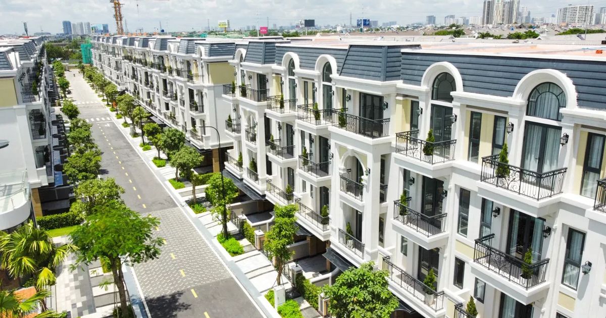 Nhà phố - biệt thự TP.Hồ Chí Minh đang cao gấp gần 20 lần Tây Ninh