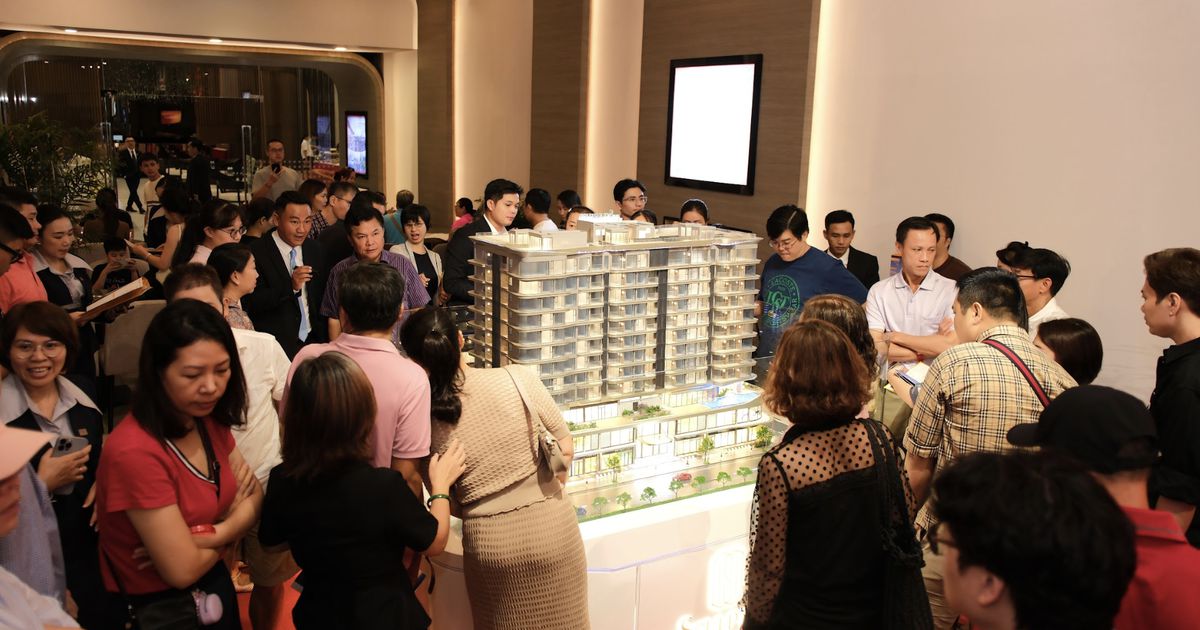 Chung cư trong “cơn say” tăng giá