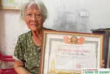 Xúc động người vợ gần 6 thập kỷ giữ trọn nghĩa tình với chồng liệt sĩ