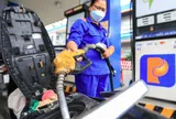 Giá xăng dầu bật tăng, cơ quan điều hành nỗ lực giảm áp lực cho thị trường