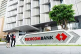 Techcombank lập kỷ lục lợi nhuận quý II, lãi 6 tháng đạt 18.500 tỷ đồng