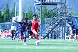 U17 nữ Việt Nam kiên cường cầm hòa U17 nữ Thái Lan trong trận ra quân