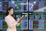 Thị trường chứng khoán dự báo hồi phục nhờ các cổ phiếu trụ “trả điểm”