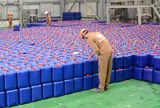 Lợi nhuận 6 tháng đầu năm của Hóa chất Đức Giang giảm 50%, cổ phiếu xuống đáy 5 năm