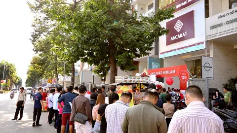 [Video] Cơn sốt bạc lan rộng: Giá leo thang kỷ lục, nhà đầu tư đổ xô tìm cơ hội mới