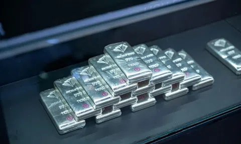 Giá bạc hôm nay 25/3/2026: Giá bạc thế giới biến động mạnh