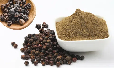 Giá tiêu hôm nay 4/4: Giữ mức giá cao