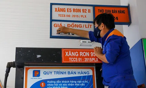 Hoạt động của OPEC và tác động đến việc điều hành giá xăng dầu của Việt Nam