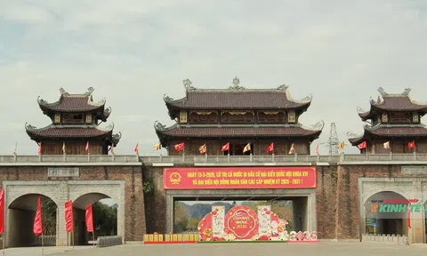 Ninh Bình: Khi ý Đảng hòa quyện cùng lòng dân trong ngày hội lớn