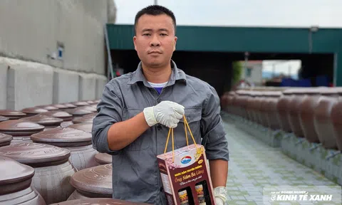 Ông Năm ba làng giữ vị biển quê nhà