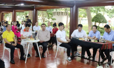 Cà phê doanh nhân – Diễn đàn đối thoại thiết thực giữa chính quyền với doanh nghiệp