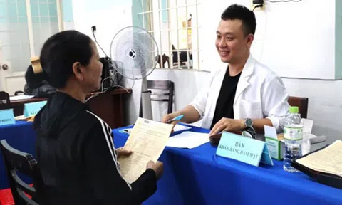 Bác sĩ về tận nơi, người dân được khám bệnh sớm hơn