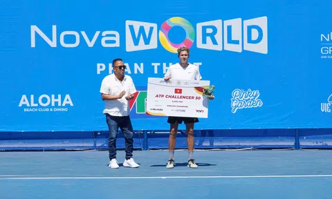 Chung kết ATP Challenger 50 Phan Thiet:  Ilia Simakin trở thành nhà vô địch đầy thuyết phục