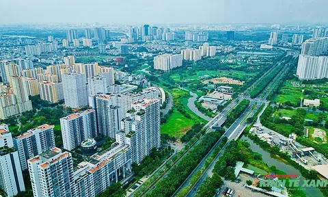 Thị trường bất động sản TP.HCM dần phục hồi và đứng trước chu kỳ tăng trưởng mới