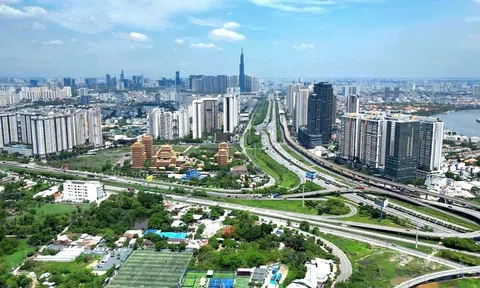 TP.HCM tiếp tục rà soát và tháo gỡ hàng trăm dự án bất động sản còn tồn đọng