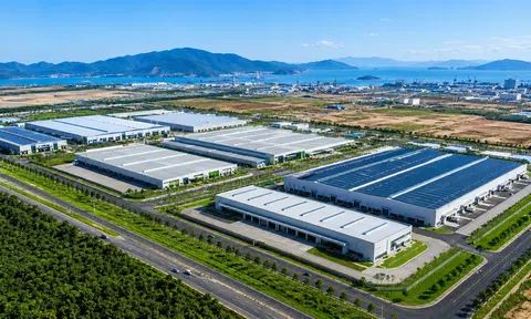 Hà Tĩnh: Chấp thuận dự án xây dựng công trình nhà xưởng và phụ trợ hơn 7.000 tỷ đồng tại Khu công nghiệp Vinhomes Vũng Áng