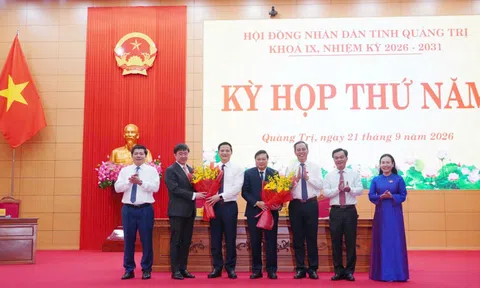 Ông Bùi Hoàng Phương được bầu giữ chức Chủ tịch UBND tỉnh Quảng Trị
