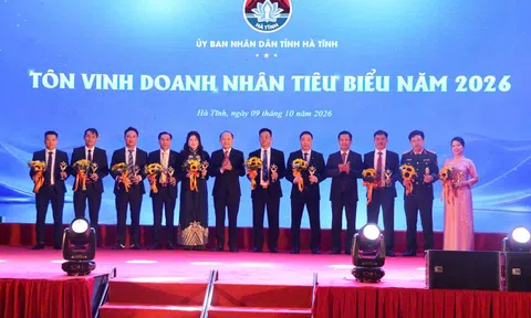 Hà Tĩnh tôn vinh 20 doanh nghiệp, 11 doanh nhân tiêu biểu năm 2026