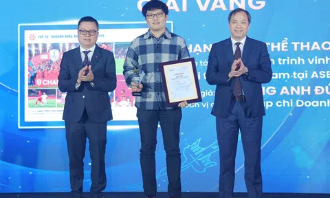 Bộ ảnh “Hành trình vinh quang của đội tuyển Việt Nam tại ASEAN Cup 2024” giành Giải Vàng “Khoảnh khắc báo chí 2025”