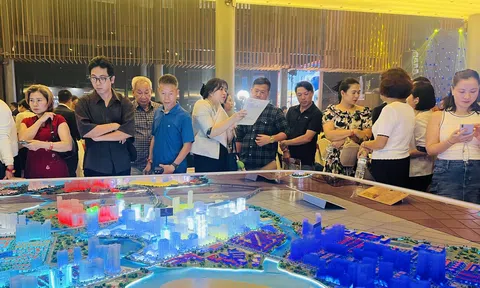 Doanh nghiệp địa ốc “hãm phanh”