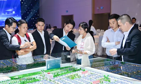 Thị trường nhà ở bán chịu áp lực từ lãi suất cao