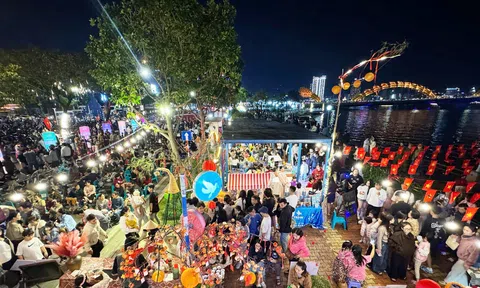 Hơn 900 chuyến bay hạ cánh Đà Nẵng trong dịp tết dương lịch 2026