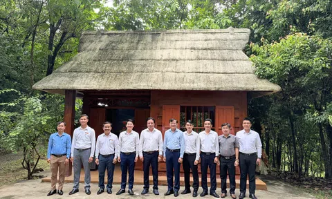Lãnh đạo Thành ủy Đà Nẵng dâng hương tưởng niệm Chủ tịch Hội đồng Nhà nước Võ Chí Công