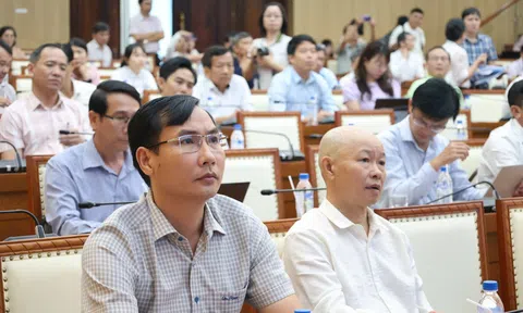 Quảng Ngãi quyết liệt gỡ điểm nghẽn, đồng hành cùng doanh nghiệp