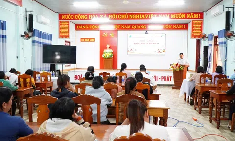Đà Nẵng: Xã Trà Liên khai giảng lớp đào tạo nghề kỹ thuật chế biến món ăn