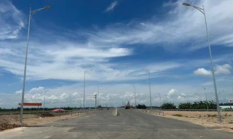 Đẩy nhanh hoàn thiện hạ tầng giao thông, thúc đẩy phát triển kinh tế - xã hội ở An Giang