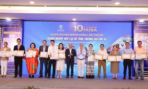 Cà phê Doanh nhân HUBA: Gỡ điểm nghẽn, tạo động lực tăng trưởng hai con số