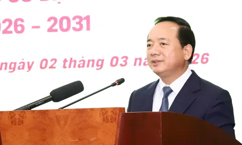 Trưởng ban Tuyên giáo và Dân vận Trung ương Trịnh Văn Quyết tiếp xúc cử tri, vận động bầu cử tại đơn vị số 3