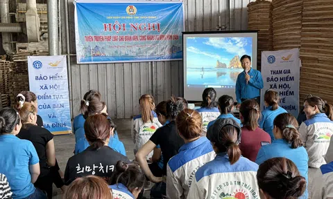 Công đoàn Tuyên Quang đẩy mạnh tuyên truyền Luật Việc làm ngay trong nhà xưởng