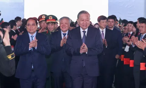 Sản xuất chip bán dẫn đầu tiên của Việt Nam mở ra một chương mới ngành công nghiệp công nghệ cao