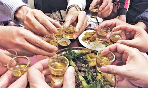 Cảnh giác với chén rượu ngày xuân