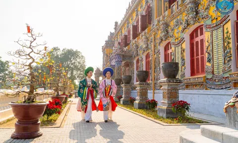 Suy ngẫm hành trình về miền di sản